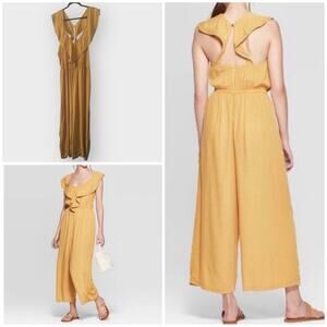 Xhilaration ruffle pants jumpsuitt with open back detail, size XXL